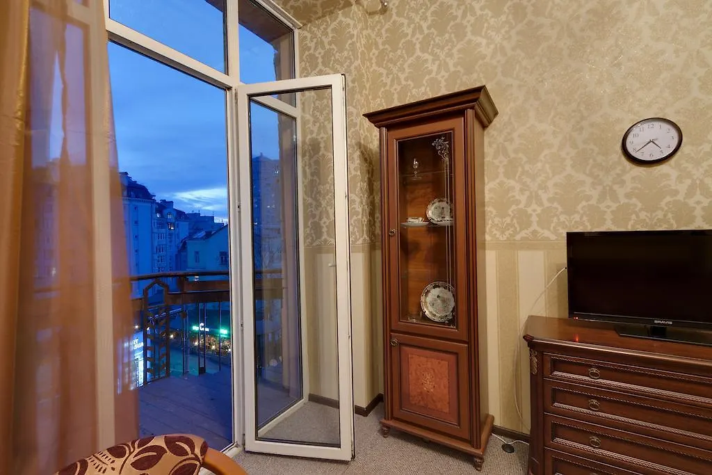 Pokrovsky Kyjev Hotel