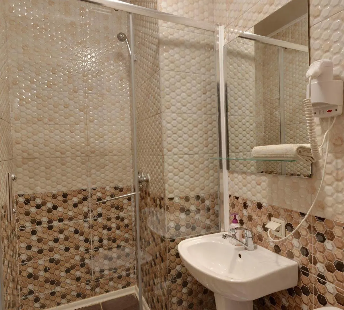 Pokrovsky Kyiv Hotel