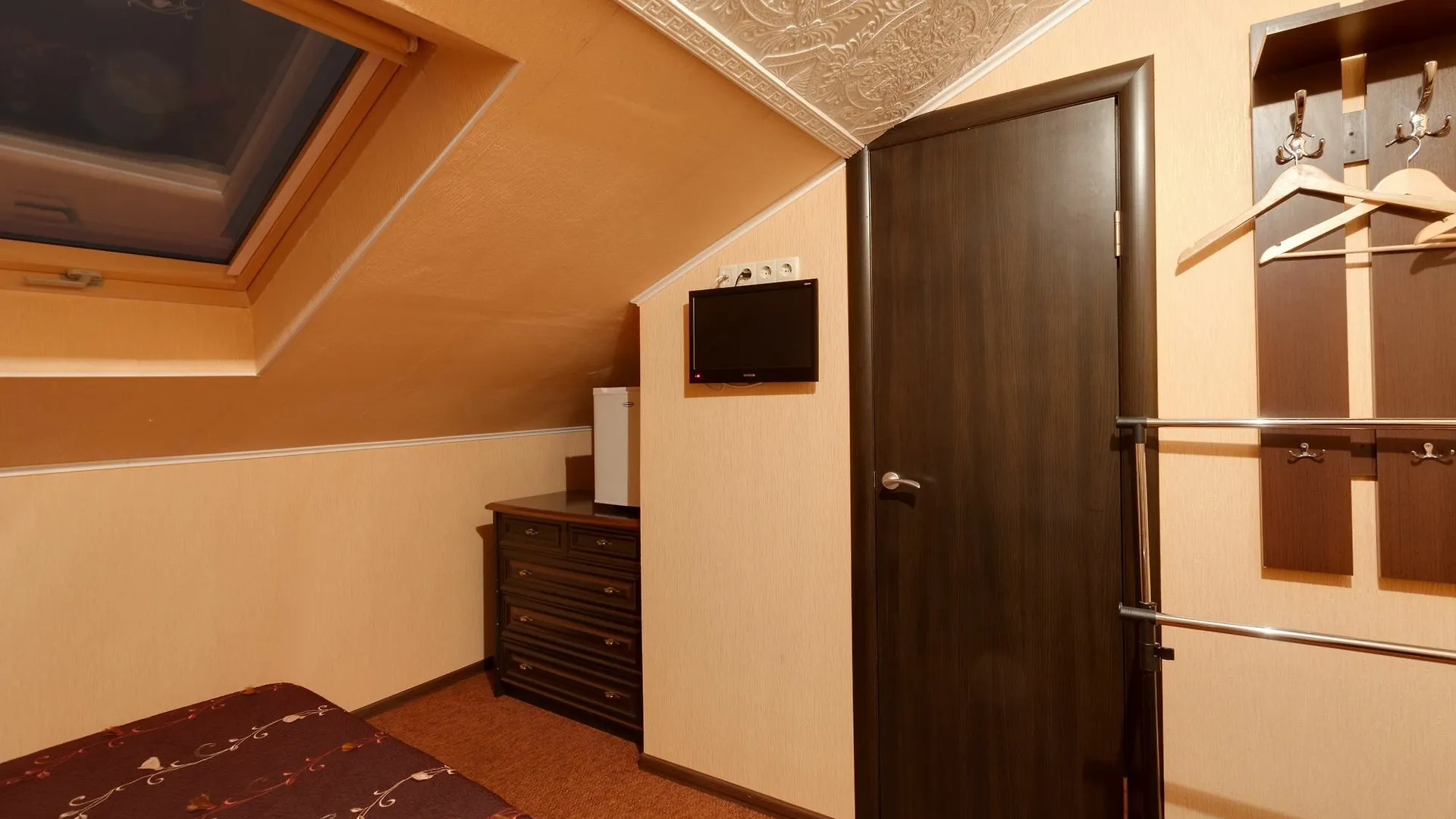 Pokrovsky Kyiv Hotel